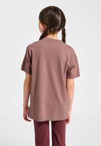 Hummel Basic T-shirt - twilight mauve