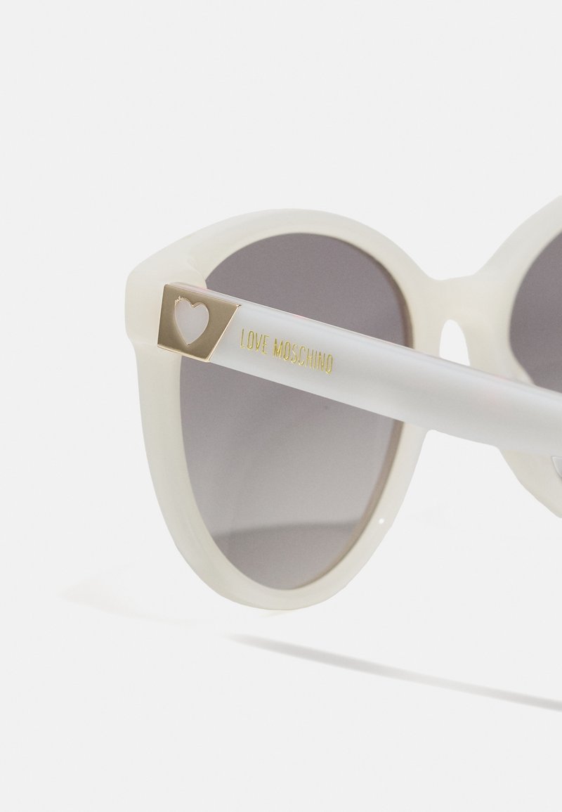 Love Moschino White Sunglasses NWOT Moschino White Sunglasses | eBay main image 4