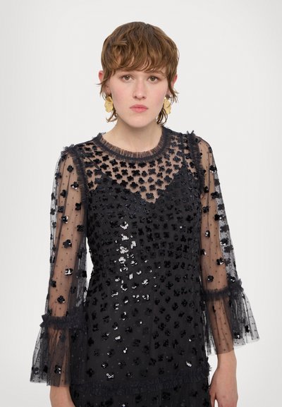 Needle & Thread GLISTEN TIERED GOWN - Galajurk - graphite
