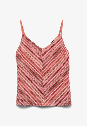 Mouwloze roze en rode gestreepte gebreide tanktop met spaghettibandjes en een visgraatpatroon in het midden aan de voorkant.