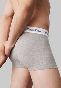 Calvin Klein Underwear LOW RISE TRUNK STRETCH 3 PACK - Boxer brief - multicolored , grey