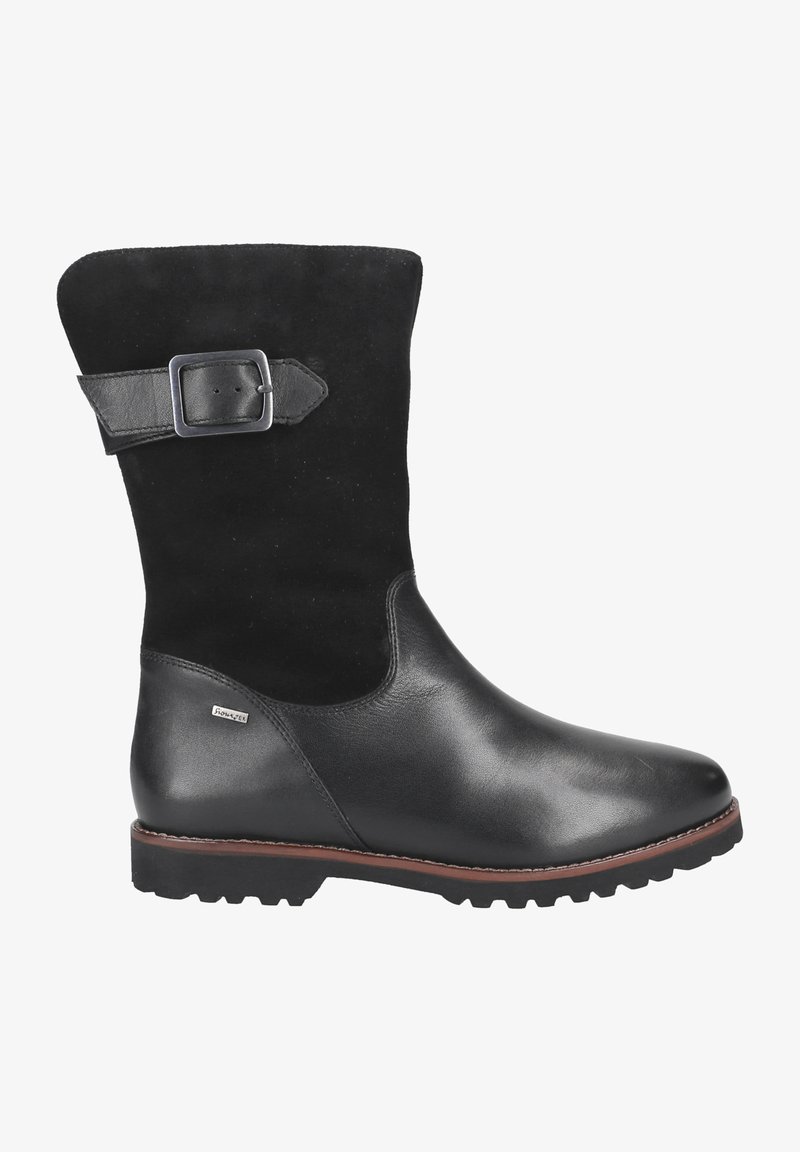 Schwarze Leder- und Wildleder-Ankle Boots mit weitem Schaft, Metallbuckel-Akzent, strukturiertem Absatz und robuster Gummisohle.