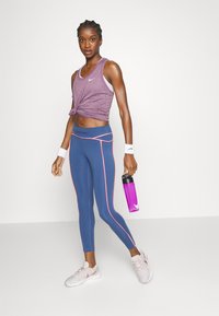 Nike Performance TANK - Top - viotech/white