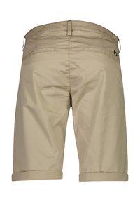 Beige shorts kattoa puuvillasta, joissa on taitettu helmus, kaksi takataskua ja pieni logotagi oikeassa takana. Sileä rakenne, rento istuvuus.