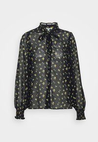 Blusa preta transparente com estampa floral. Apresenta um colarinho alto, fecho frontal com botões e mangas bufantes com punhos pregueados.
