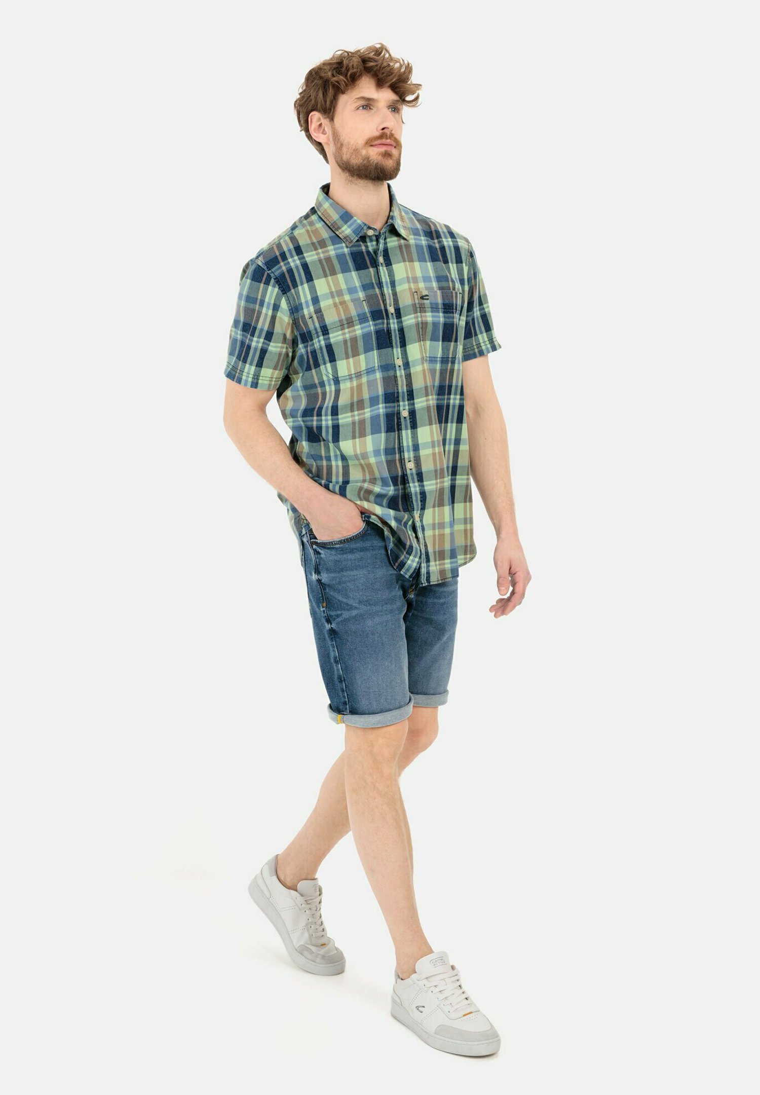 Camel Active Herren Kurzarm-Hemd Aus 100% Baumwolle – Regular Fit, Mit Button-Down-Kragen – Farbe Grün, Größe M