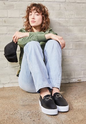 FLATFORM - Scarpe senza lacci - black