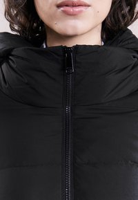 MAX&Co. Dunfrakker - black