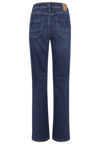 Jeans de mezclilla azul oscuro con un diseño de pierna recta, que cuentan con dos bolsillos traseros y un parche de cuero en la cinturilla.