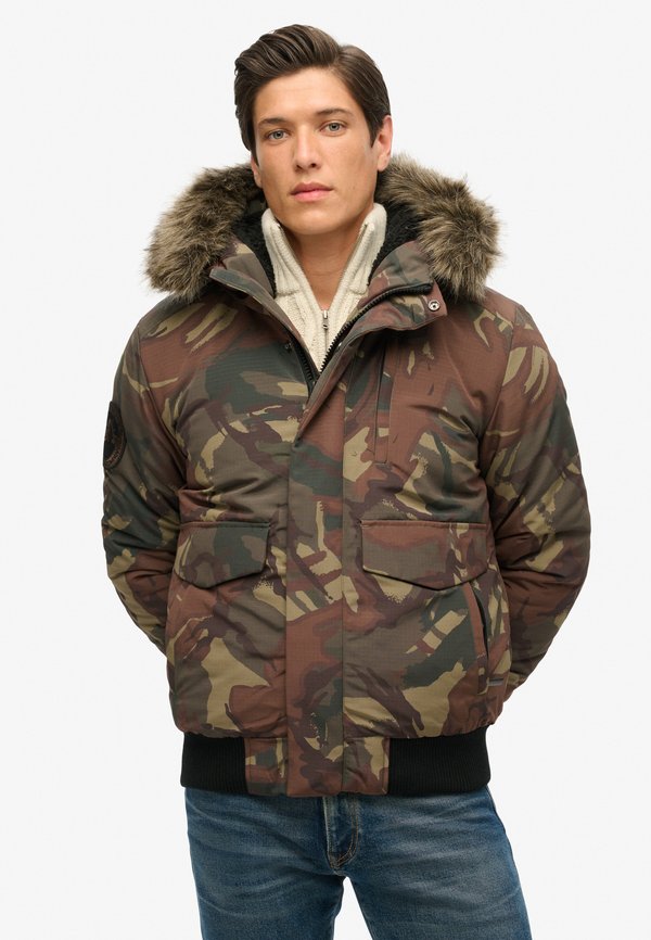 EVEREST  - Winterjacke - army camo