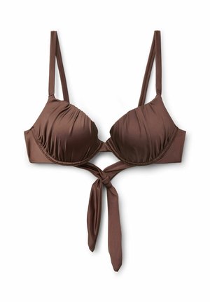 Top de bikini marrón con relleno, tirantes ajustables y detalle de nudo delantero.