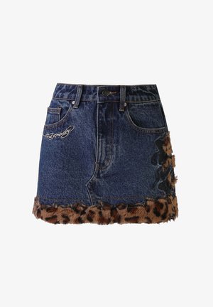 Denim mini skirt with a blue wash, featuring a leopard print faux fur hem and embroidered detailing on one side. Five-pocket design.