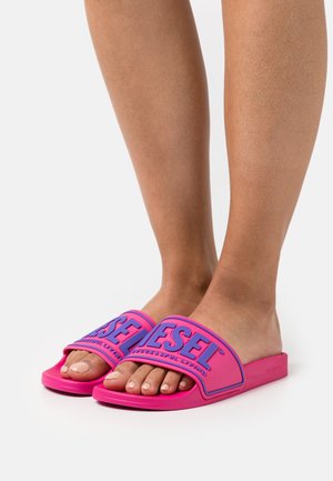 SA-MAYEMI CC W - Matalakantaiset pistokkaat - pink