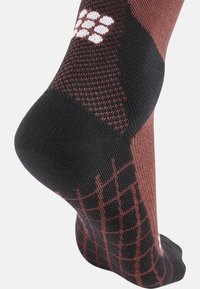 CEP LIGHT MERINO HIKING COMPRESSION SOCKS MID CUT MEN - MADE IN GERMANY - Socken - brown