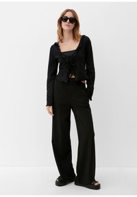 QS MIT RÜSCHEN - Bluse - schwarz