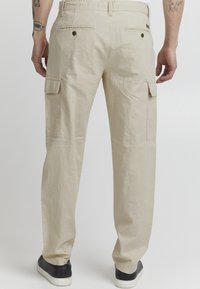 INDICODE JEANS IDMOSAT - Cargohose - fog/taupe - Zalando.ch