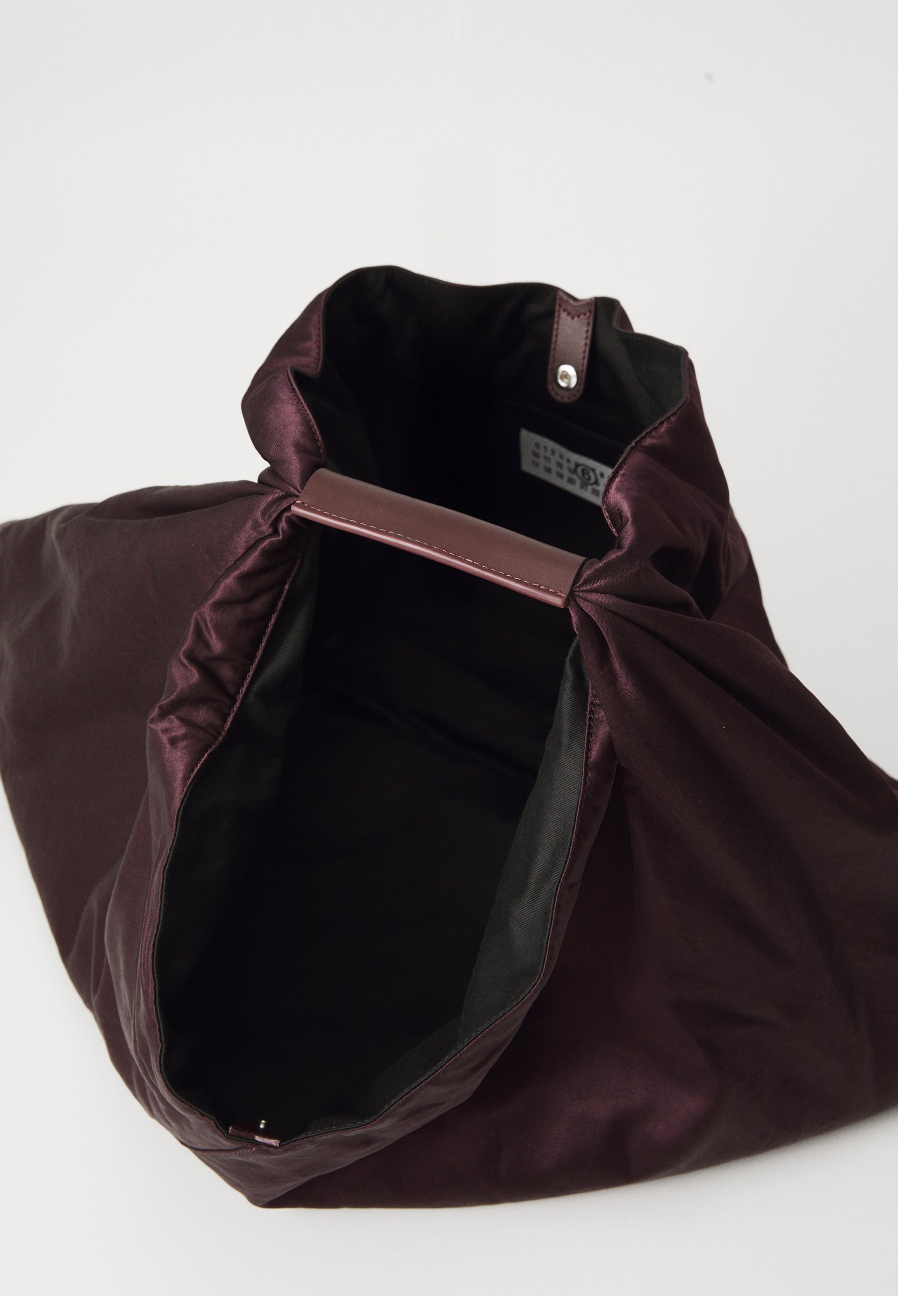 関税込【MM6】Japanese Draped Tote Fudge 関税込【MM6】Japanese Draped Tote Fudge Maison Margiela MM6