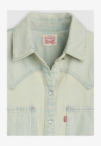 Niewybrane, air space