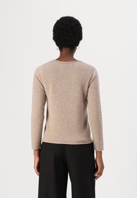 Repeat Pullover - taupe