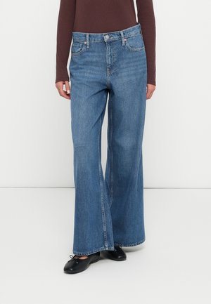 CURVY BAGGY - Wide Leg - medium wash