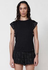 Trükipildiga T-särk - black