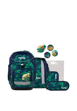 Sac à dos enfant bleu foncé et vert à motif feuillage, sac assorti, trousse, dossier blanc et quatre badges ronds sur le thème du dragon.