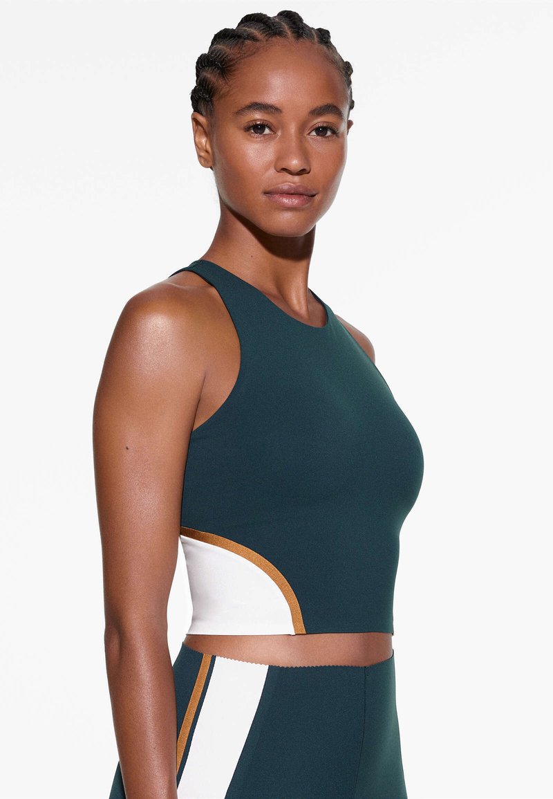 OYSHO COLOURBLOCK COMPRESSIVE Top dark green Zalando.de