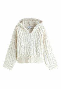 Balts adīts kapucis ar V veida izgriezumu, fakturētu kabeli, ribotu apakšu un aukliņu. Mīksts, masīvs audums ar siltu izskatu.