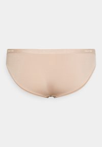 Cuecas hipster em mistura de algodão bege com uma textura suave e uma cintura com logo discreto. Design sem costuras para conforto e um ajuste elegante.