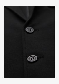 Unausgewählt, black