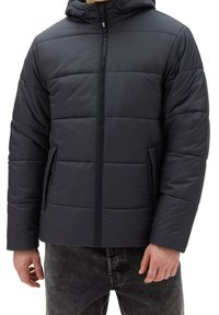 Vans Chaqueta de invierno - black