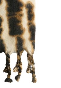 Uldhalstørklæde med en cremefarvet baggrund og abstrakte mønstre i brun og sort. Enderne er afsluttet med flet-agtige frynser i forskellige farver.