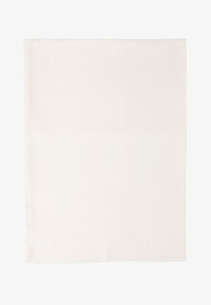 Tela rectangular de color crema suave, doblada de manera ordenada, con una textura sutil visible y un delicado cosido a lo largo de los bordes.