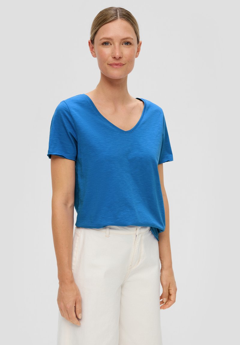 s.Oliver MIT V-AUSSCHNITT - T-Shirt basic - royalblau