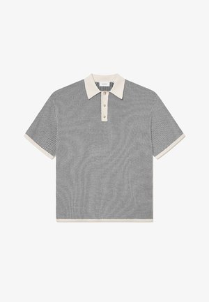 Lühikese varrukaga polo särk, millel on tume sinine ja valge triibuline muster, kreemjas värvitoonis krae ja kolme nupuga pael. Konstruktsioon on tekstureeritud.