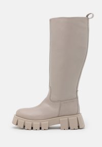 Unselected, light taupe