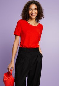 Esprit TEE - Camiseta básica - red