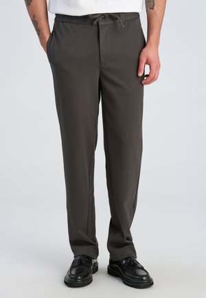 Lindbergh, SUPERFLEX RELAXED FIT PANTS - Chino - ink grey