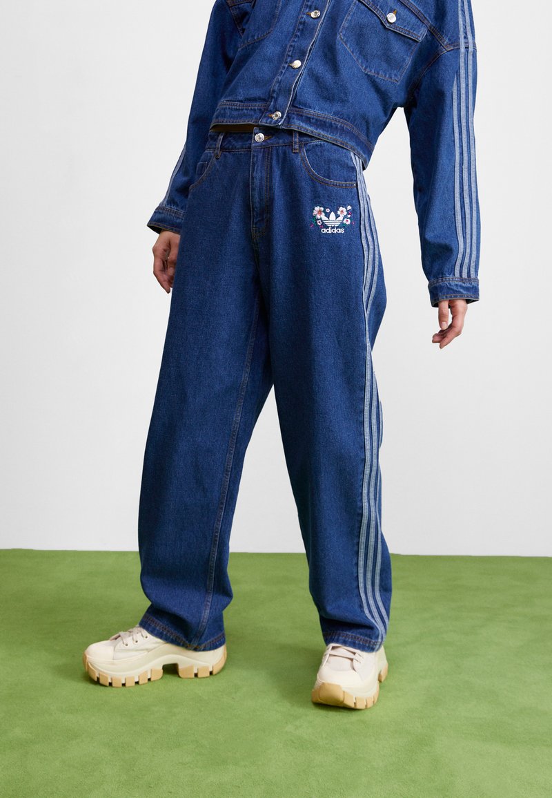 adidas Originals PANT Jeans Relaxed Fit blue indigo denim/blau