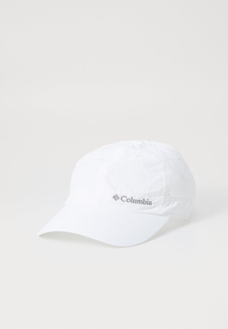 Fehér Columbia baseball sapka ívelt csúccsal, könnyű anyagból készült, hálós panelek jellemzik, oldalán logóval.