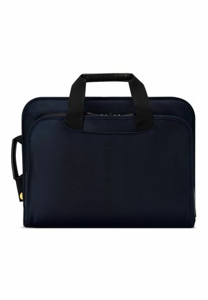 Borsa per laptop blu navy con texture sottile in rilievo, doppie maniglie nere e una tasca laterale con un accento giallo. Logo impresso sul davanti.