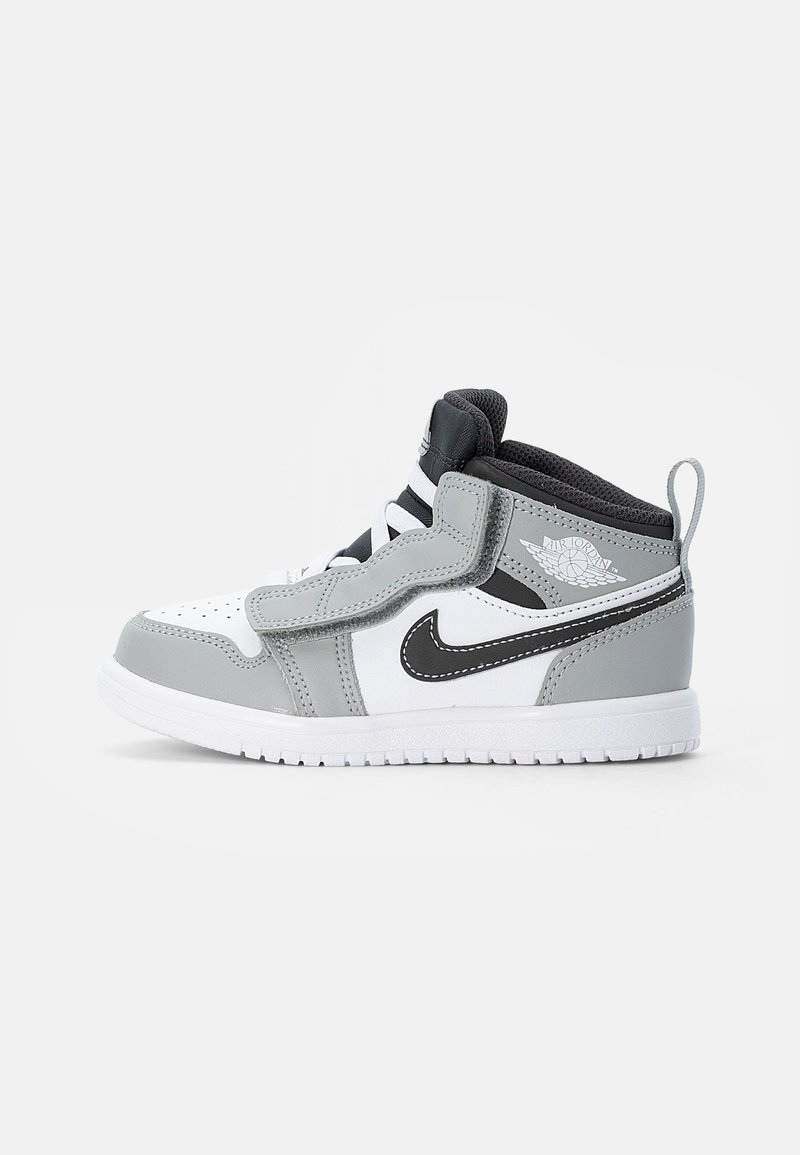 Jordan 1 MID UNISEX - Sneakers alte - light smoke  grey/white-anthracite/grigio - Zalando.it Jordan 1 MID UNISEX - Sneakers alte - light smoke  grey/white-anthracite/grigio - Zalando.it