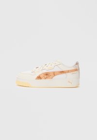 Unselected, warm white/almost apricot