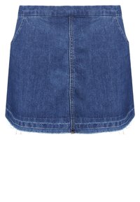 Mini-jupe en denim bleu avec couture frontale, poches latérales et ourlet inférieur légèrement effiloché.