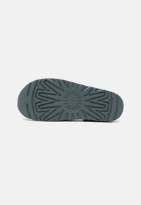 UGG GOLDENSTAR - Sandaler - rainstorm