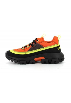 Caterpillar BASSES RAIDER  - Zapatillas - orange