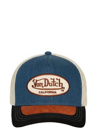 Zila denim cepure ar brūnu zamšādas akcentu un melnu vizieri. Iekļauj baltu sietu aizmugurē un izteiksmīgu izšūtu "Von Dutch" logo.