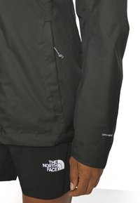 The North Face QUEST TRICLIMATE - Casaco impermeável - black