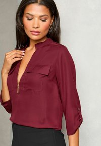Lipsy ZIP FRONT UTILITY POCKET  - REGULAR FIT - Blūze - burgundy