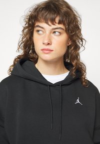 Jordan W J FLIGHT HOODIE CORE - Kapucnis pulóver - black/white